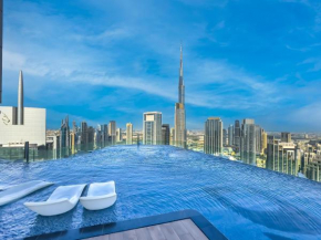 Luxury Apartment at Paramount Midtown Hotel - Downtown Dubai - Full Burj Khalifa view - Highest infinity swimming pool
